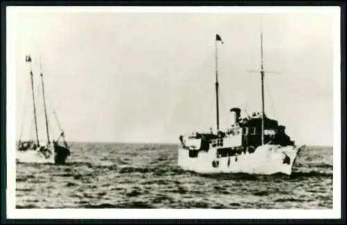 Foto AK - U-Boot-Jäger - UJ 2105 - ex griechisch Schiff Ertha - in der Ägäis