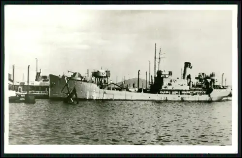 Foto AK - U-Boot-Jäger -  UJ 2221 Mittelmeerraum  ex italienische Korvette Vespa