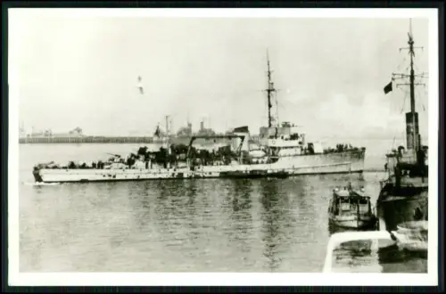 Foto AK - Minensuchboot M 205 - November 1941 in Rostock in Dienst gestellt
