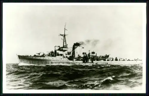 Foto AK - Minensuchboot M 612 - Neptun-Werft Rostock - Kriegsbeute England GB