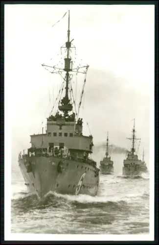 Foto AK - M-Flottille Minensuchflottille deutsch Kriegsmarine Verband von Booten