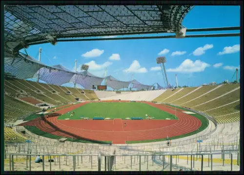 AK München Olympiapark Olympiastadion Olympische Spiele 1972 Laufbahn Spielfeld