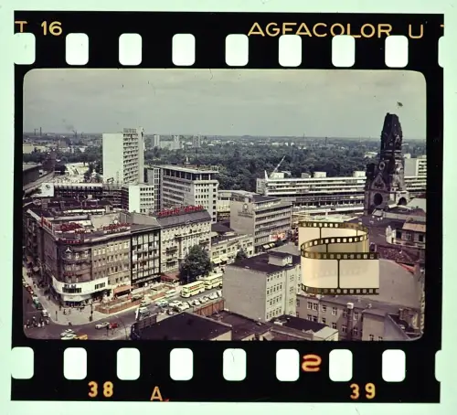 4x altes Farbdia - Berlin Brandenburger Tor - Kurfürstendamm - Unter den Linden