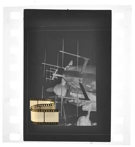 Zelluloid Dia nach 1945 - Flugzeug Messerschmitt Bf 110 - Hirschgeweih Antennen