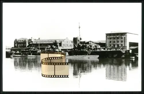 Foto AK - Zerstörer Z 5 Paul Jacobi Kriegsmarine -Deschimag Werft - an der Pier