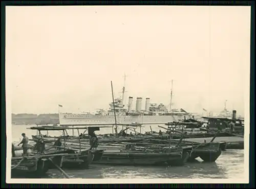 Foto 12x9 - HMS Berwick ? - britischer Schwerer Kreuzer der County-Klasse - 1935