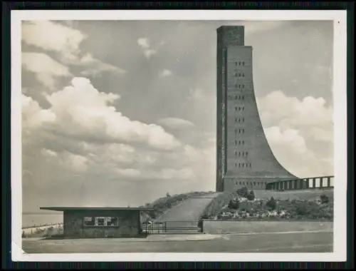 12x Foto - Marine-Ehrenmal u.a. in Laboe an der Kieler Förde - 1930er
