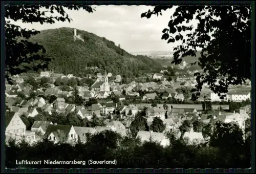 Echt Foto AK - Niedermarsberg Marsberg Sauerland - Häuser Ort mit Kirche