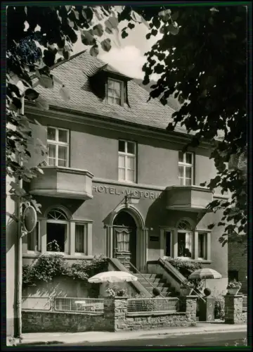 AK Hotel Victoria Bad Bertrich - Fassade Eingangsbereich Treppenaufgang Balkon