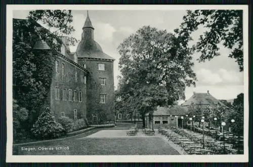 Foto AK Siegen Westfalen - Oberes Schloß viel Tische und Stühle 1930