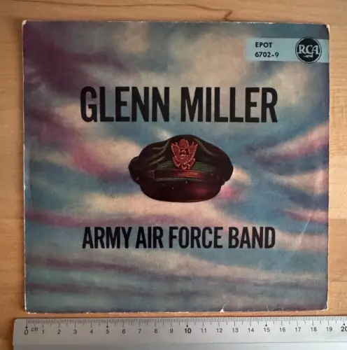 Glenn Miller Army Air Force Band - RCA EPOT 6702-9 RCA TELDEC - 45rpm Jazz Swing