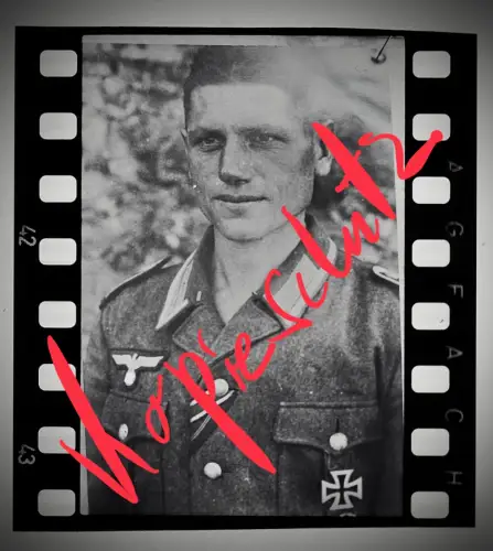 Negativ 4x3,5cm Portrait Soldat Italien Frankreich 1943-45