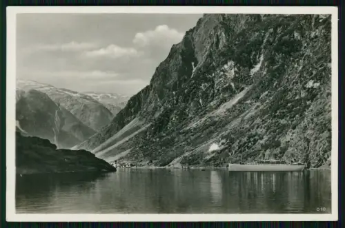 Foto AK Dampfer MS Monte ?- im Naerofjord vor Gudvangen Norwegen - 1939 gelaufen