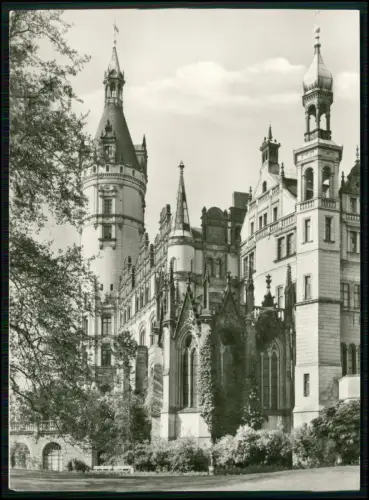 4x AK Schwerin Schloss Gesamtansicht mit Türmen u. Kuppel DDR Foto Helms & Fritz
