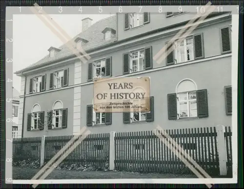 Foto  4x Haus Ansicht Jungs junge Damen 1936