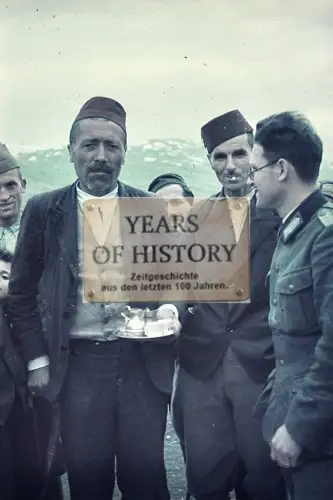 Repro Farb Foto no Original Bauern Fes Fez Kopfbedeckung Orient Balkan