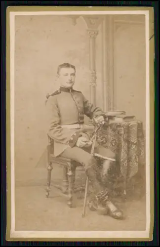 CDV Foto - Soldat Preußen Uniform - mit Säbel - Hannover Atelier Louis ? um 1880