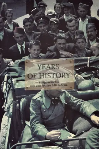 Repro Farb Foto no Original Soldaten im Fahrzeug Orient Balkan