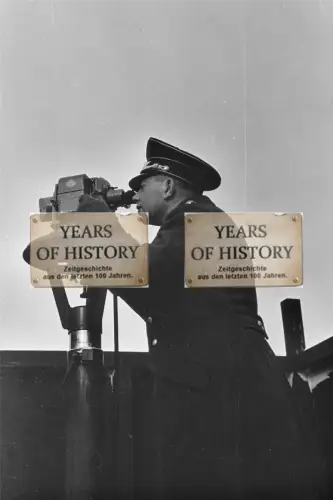 Repro Foto 10x15cm Nachrichten Soldaten Luftwaffe Technische Messgeräte uvm