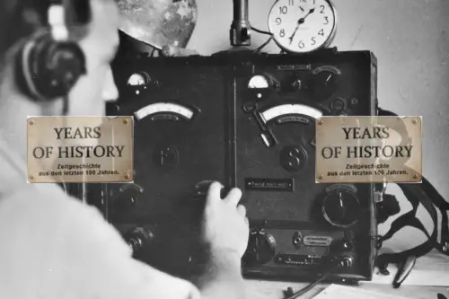 Repro Foto 10x15cm Nachrichten Soldaten Luftwaffe Technische Messgeräte uvm