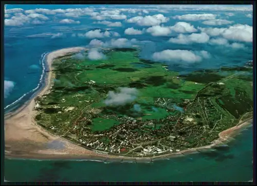 AK - Luftbild der Insel Borkum - Ortskern des Nordseebades mit Strandpromenade