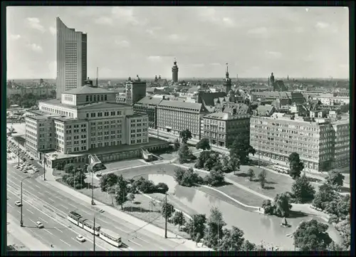 Foto AK - Leipzig – Blick zur Oper - mit dem Hochhaus der Karl Marx Universität