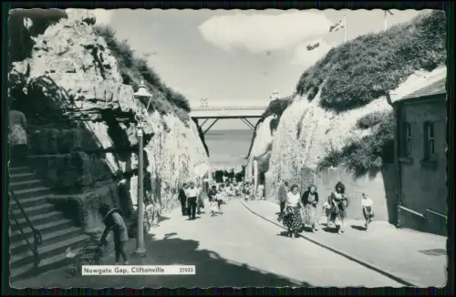 AK - Cliftonville Küstenort Margate Kent England - Felsenpass mit Treppenaufgang