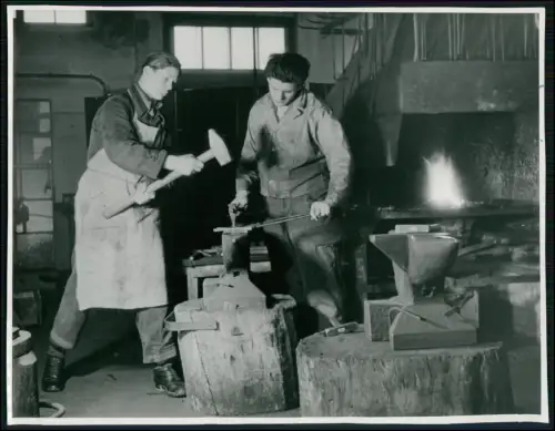 Foto 22x17cm - Schwaben Kunstschmiede - Handwerk Amboss Hammer Feuer Werkstatt