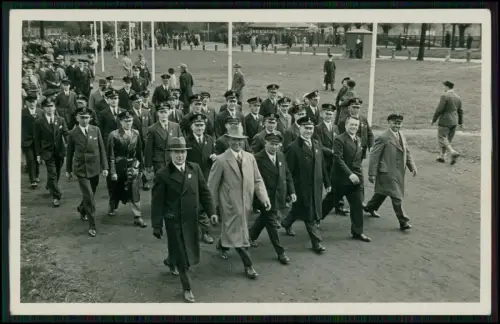 Foto AK Hannover Veteranen 1.WK - nähe der Bootstation am Maschsee Marsch 1930