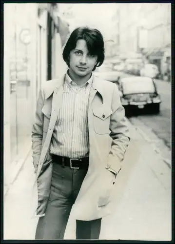 Hervé Vilard – Original Pressefoto 1970er Frankreich Sänger Am Morgen... 18x13cm