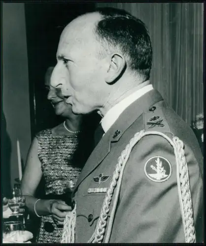 Foto 23x19 - Israel General Ezer Weizman - Uniform Porträt IDF - Fallschirmjäger