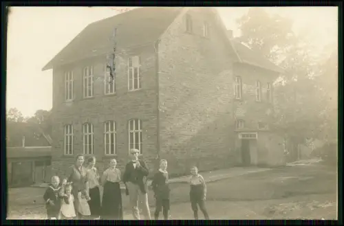 Echt Foto AK - Oberbergischer Kreis Umgebung Köln - großes Haus Personen um 1910