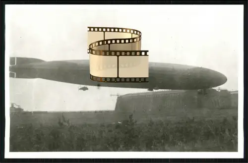 Foto AK Zeppelin LZ-112 - L 70 Marine Luftschiff -Landung Friedrichshafen Hangar