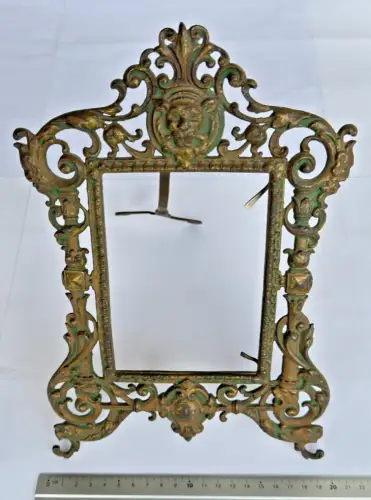 Historismus Fotorahmen 1880 - Bronze Messing - Tierköpfe floraler Ornamentik