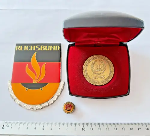 Reichsbund - Große Ehrenplakette - Gedenkmedaille Etui - Klein Ehrennadel - 1967