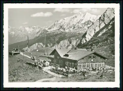 12x Foto - Hochalm, Berghütte, Almterrasse, Kühen, Alpspitze, Wettersteinspitze