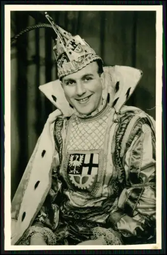 2x Echt Foto AK - Karnevalsprinz Im rheinischen Karneval -  Wappen Ritter Hürth