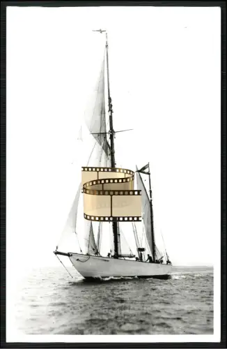 Foto AK - Marineyacht Asta - während der Regatta - Rund um Helgoland - 1936