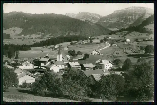 Foto AK Steibis Oberstaufen Allgäu - das Bergdorf - mit Kirche Bauernhäuser uvm.