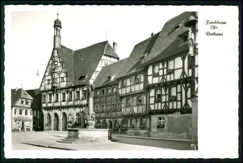 Echt Foto AK - Forchheim Oberfranken -Rathaus Marktplatz Brunnen Fachwerkhäuser