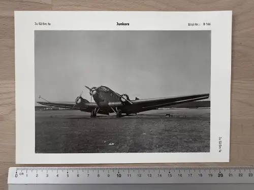 Junkers Ju 52/3m fe Fracht- und Verkehrsflugzeug Motorenwerke A.G. Dessau, 1932