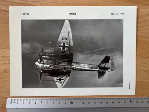 Junkers Ju 88 V 44 / Ju 188 V 1, Kampfflugzeug, Werke A.G. Dessau, 1942