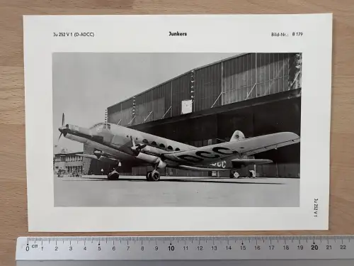 Junkers Ju 252 V 1 D-ADCC, Transportflugzeug, Flugzeug Werke A.G. Dessau, 1941