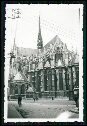 2x Foto - Wehrmacht Amiens Frankreich - Kathedrale Notre Dame - auch innen 1941