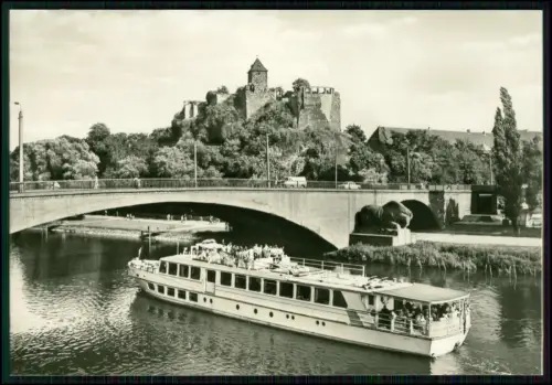 Echt Foto AK - Halle an der Saale - Fahrgastschiff Kosmos - Burg Giebichenstein