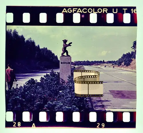 Agfacolor Dia - DDR Autobahn Berliner Bär auf Sockel - Kontrollpunkt Dreilinden
