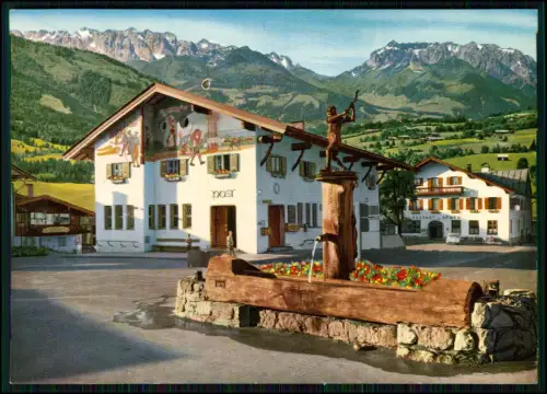 AK - Dorfplatz von Reit im Winkl - Brunnen Gasthof Post mit Lüftlmalerei uvm.