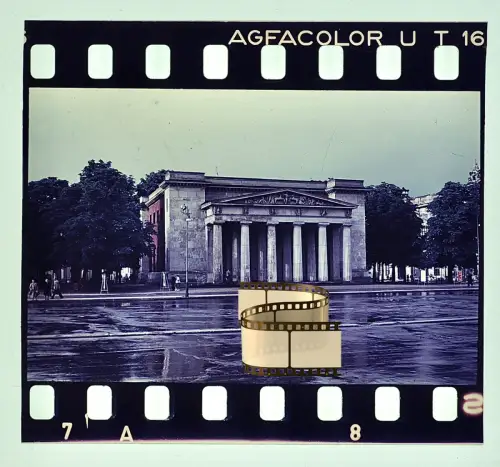 Agfacolor Dia - Neue Wache in Berlin - Baudenkmal Unter den Linden 1950er
