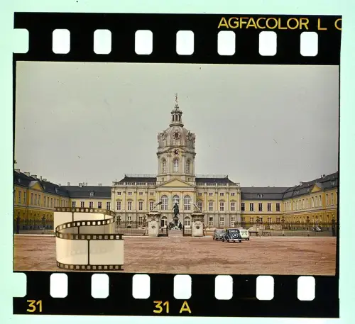 2x Agfacolor Dia - Schloss Charlottenburg Berlin - Königin Sophie Charlotte 1958