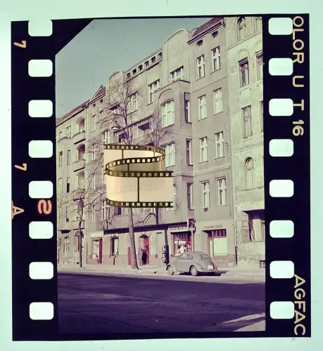 Agfacolor Dia - Berlin Altbaus Fahrschule Edelweiß Schuhmacherei VW Käfer 1950er